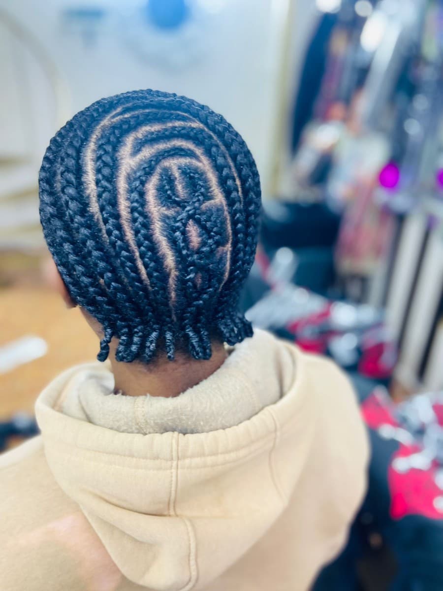 Coiffure — réalisation Hair Ivoire